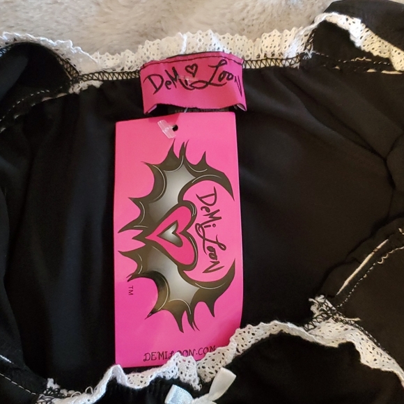 Size small Demi Loon top - Picture 3 of 3